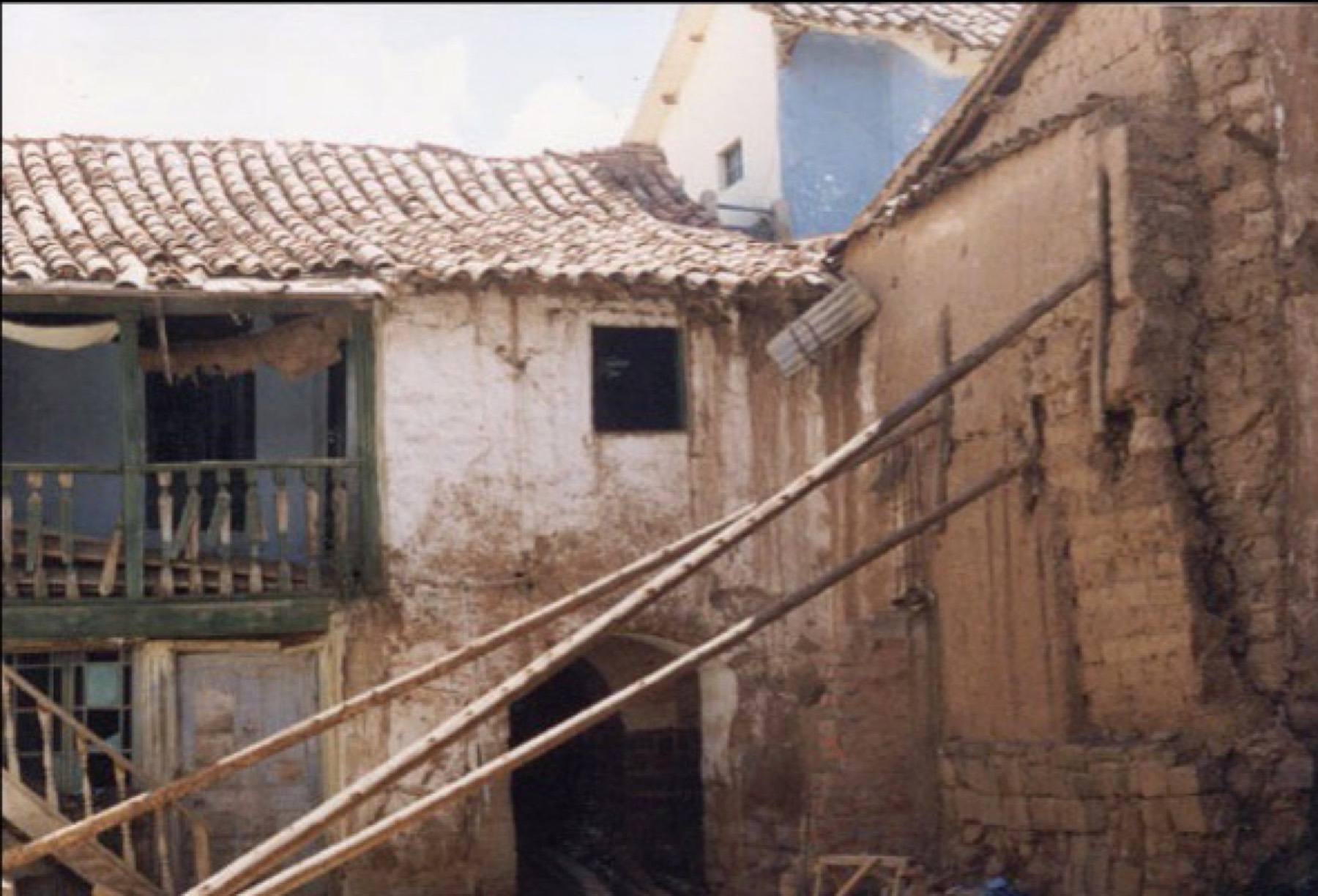 The original house during its reconstruction